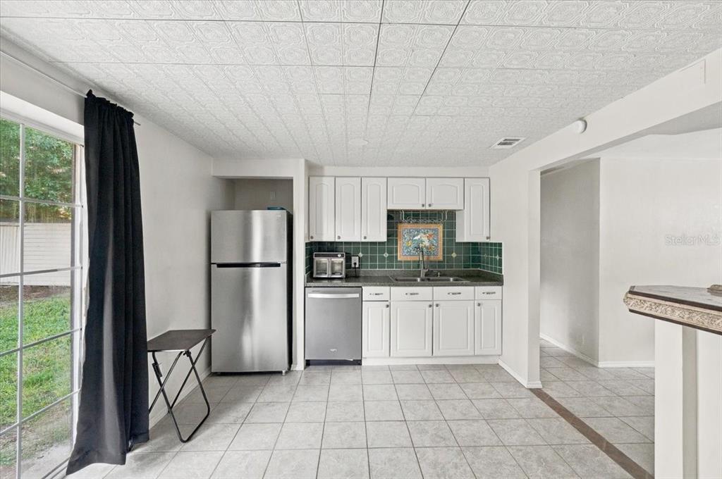 Property for sale at 812 WINDSOR STREET, LAKELAND, FL, 33803