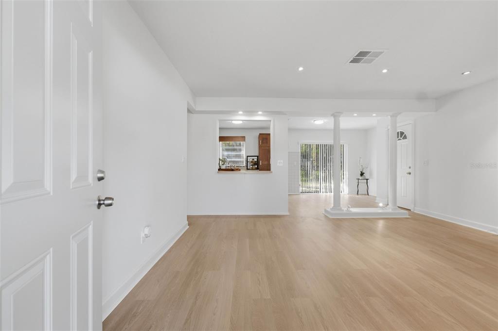 Property for sale at 3010 EMERSON AVENUE S, ST PETERSBURG, FL, 33712