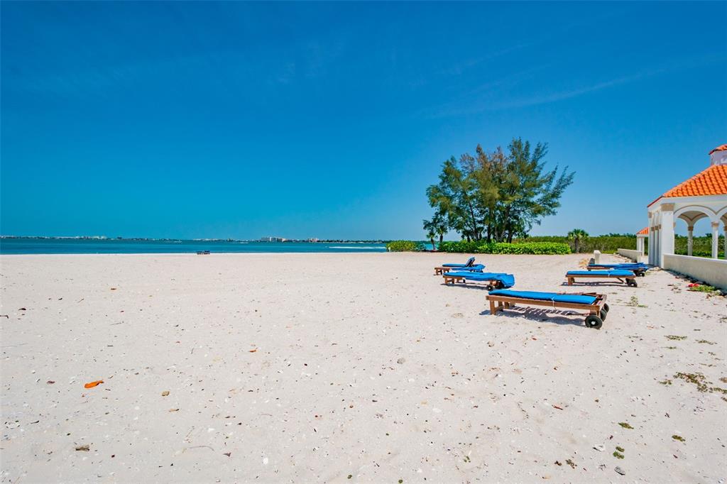 Property for sale at 4707 SKIMMER WAY S, ST PETERSBURG, FL, 33711